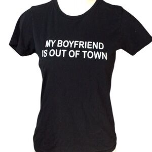 Black Graphic Tee - Short Sleeve